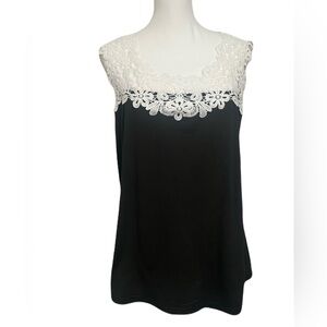 Black/White Sleeveless Top, Size 2XL